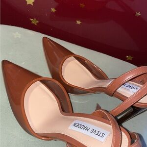 Steve Madden Women's Tan Patent Heels
